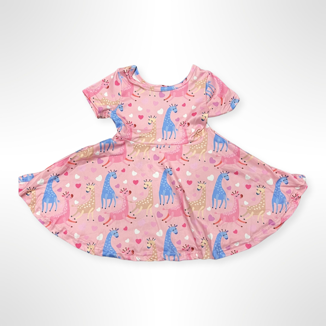 KIDS - Happy Dancing Giraffes in Pink Twirly Dress