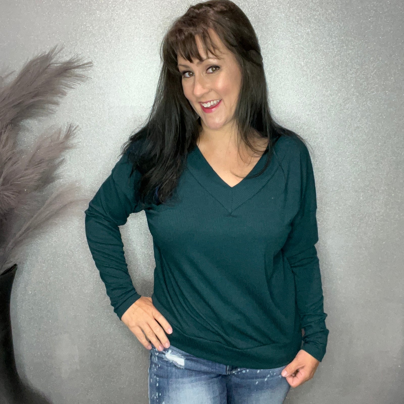 Relaxed Ribbed Knit V-Neck Top