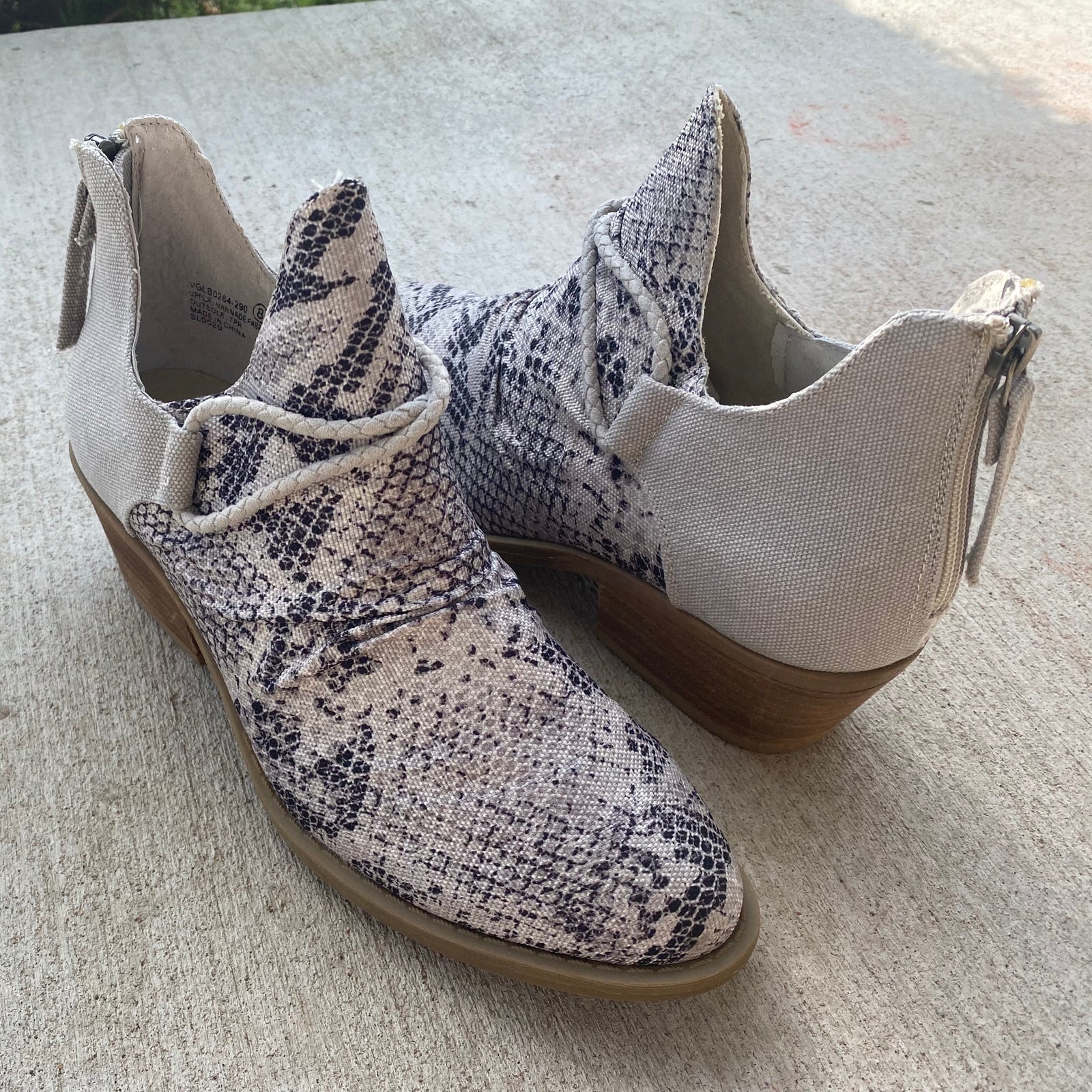 SIZE 10 ONLY Very G Spartan Bootie - Cream Snake