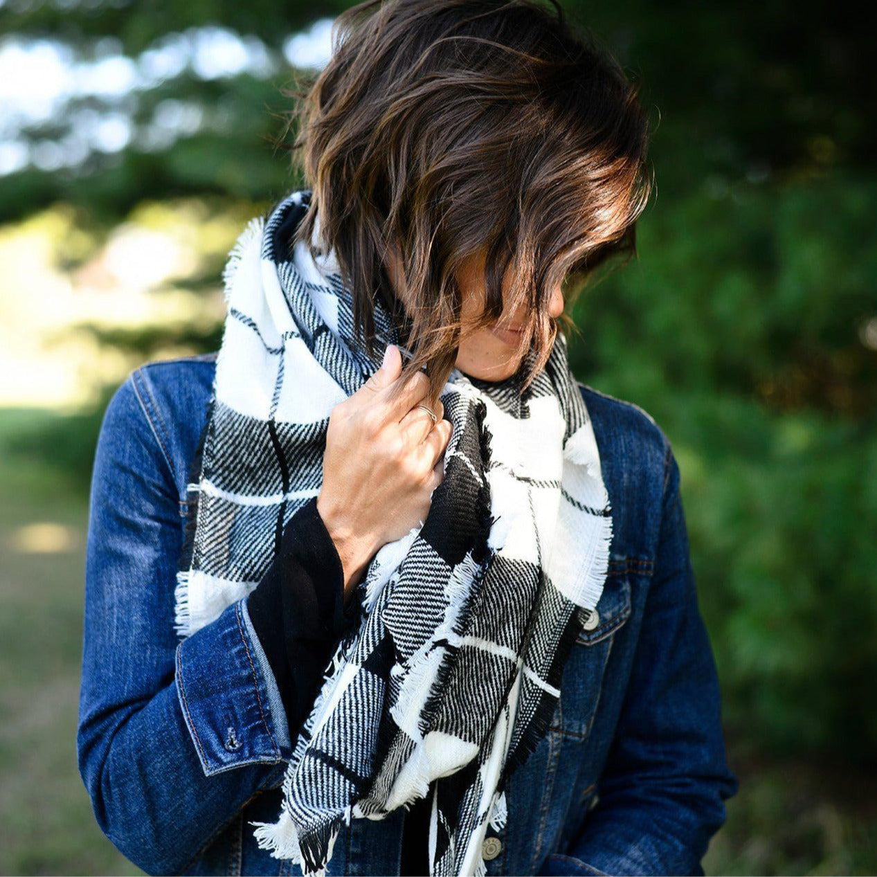 Black & White Plaid Blanket Scarf