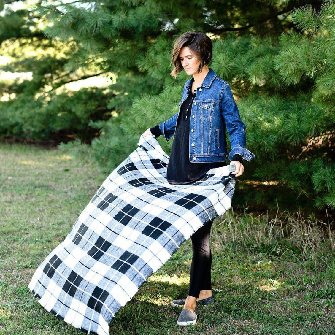 Black & White Plaid Blanket Scarf